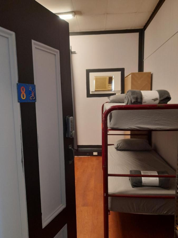 Ozi Inn Backpackers - Perth - Exteriér fotografie
